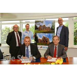 Bouwbedrijf Van Ree B.V. Logo