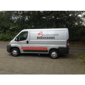 M. Breuckers Bouwbedrijf Logo