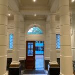 Restauratie entree Barlaeus Gymnasium Amsterdam Afbeelding 2