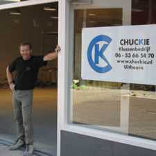 Klussenbedrijf Chuckie Logo