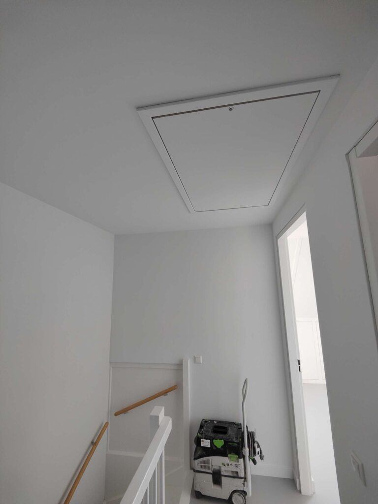 l_09e6f16c53.jpg