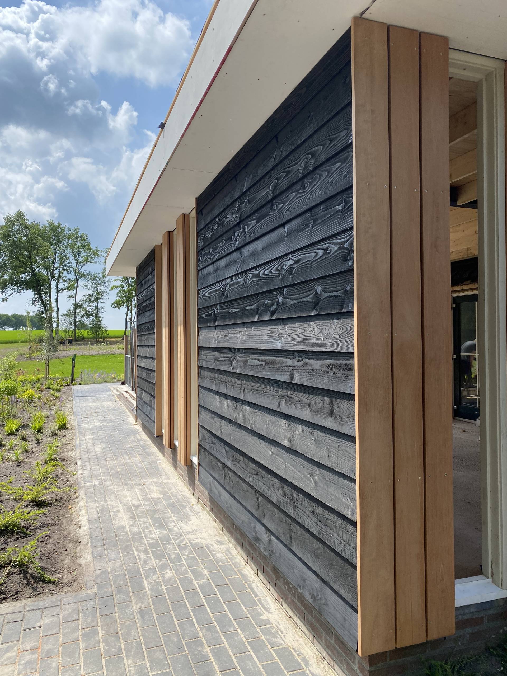 Timmerman Ened-services Bouw Emmen Logo