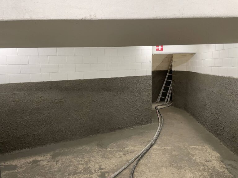 l_0eb49ec161.jpg