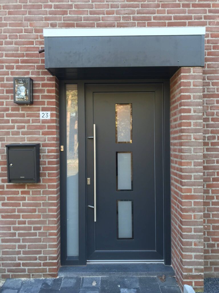 l_45afd485e3.jpg