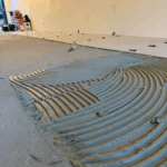 Woonkamer en badkamer renovatie Afbeelding 2