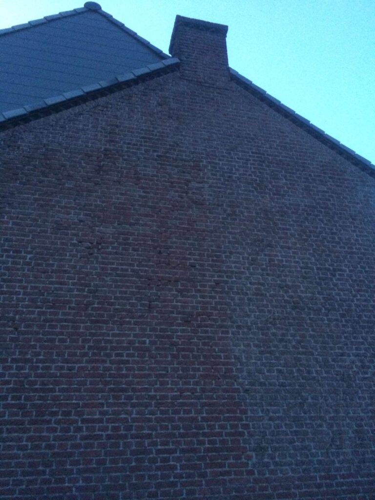 l_5b0ed78461.jpg