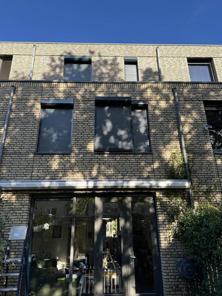 l_717bd03070.jpg