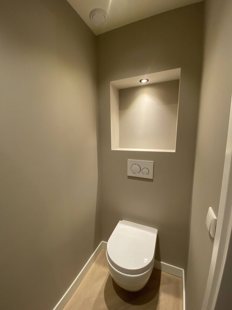 l_7939e92850.jpg