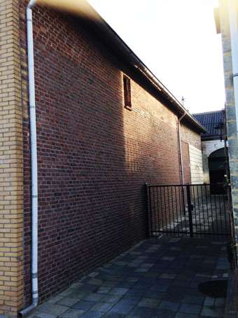 l_8819538019.jpg