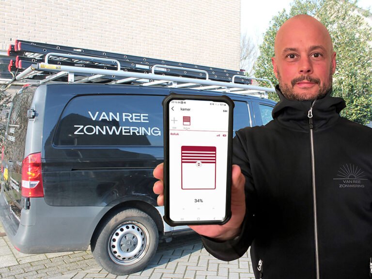 Van Ree Zonwering Logo