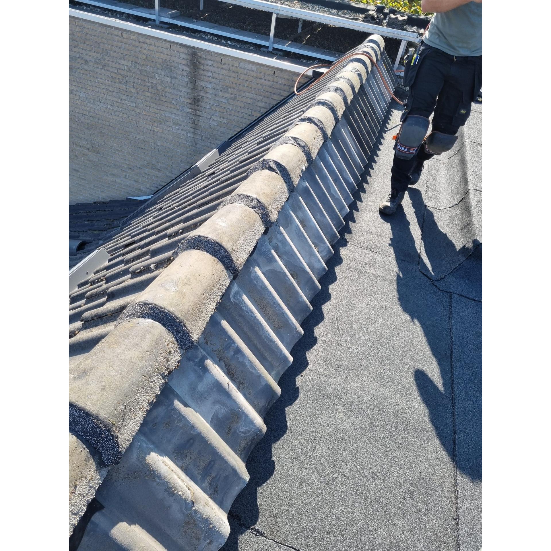 Hekman dakwerken Logo