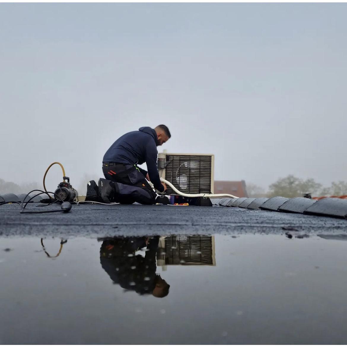 DOS Techniek B.V. Logo