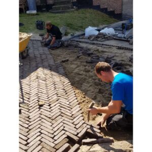 Gebr.van Der stad ( Sier)Bestrating Grond-en Wegenbouw Machinale Bestrating Lelystad