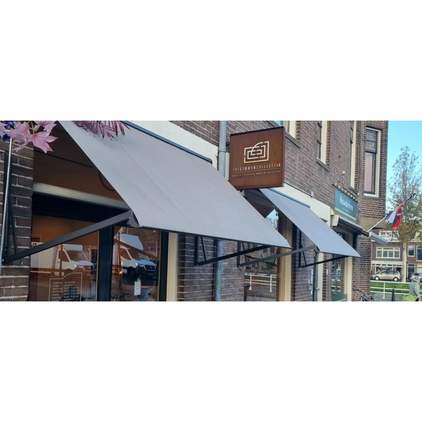 C&B Raamdecoratie en zonweringen BV Logo