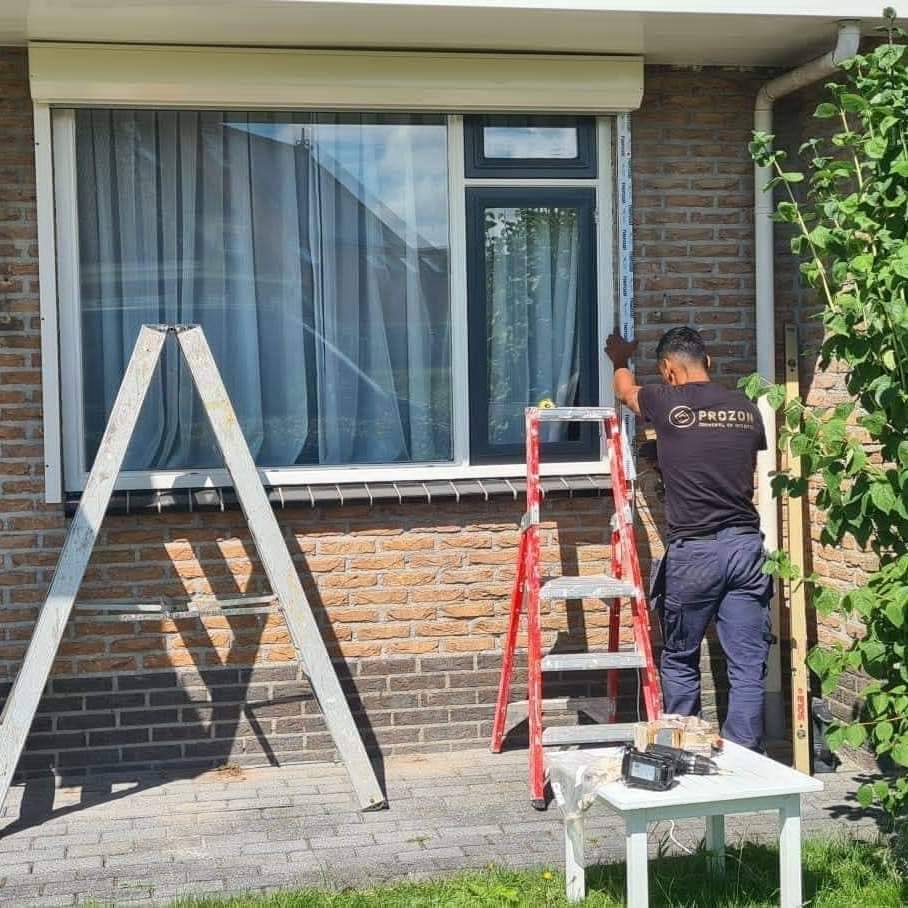 Sunfloor & Prozonwering en rolluiken assen Logo