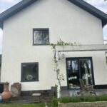 Reiningen van de gevel met softwash Afbeelding 3