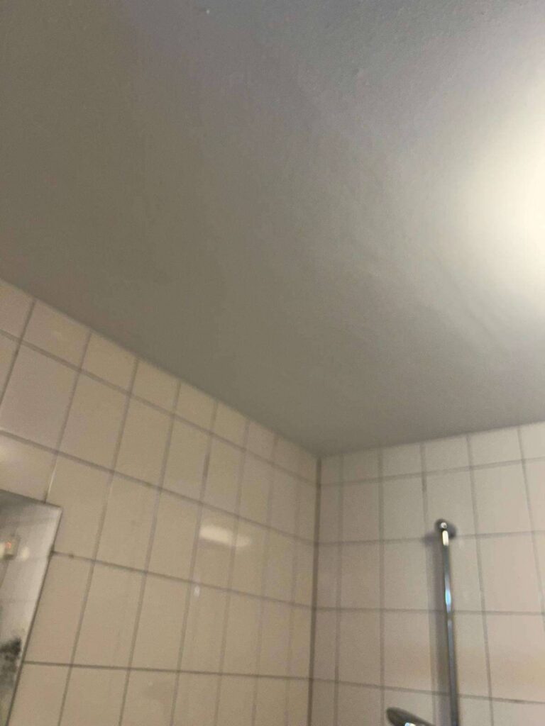 l_ff4609317e.jpg