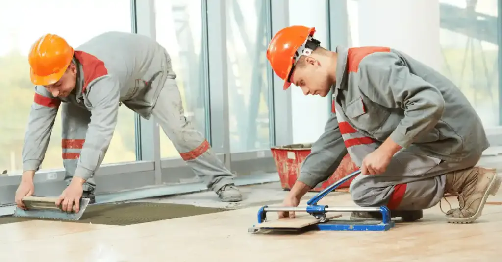 Wat doet een tegelzetter precies?