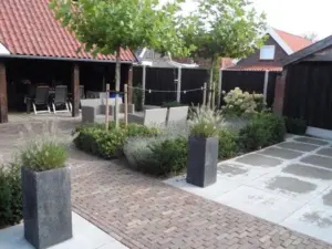 J. Tukkers Bestratingen