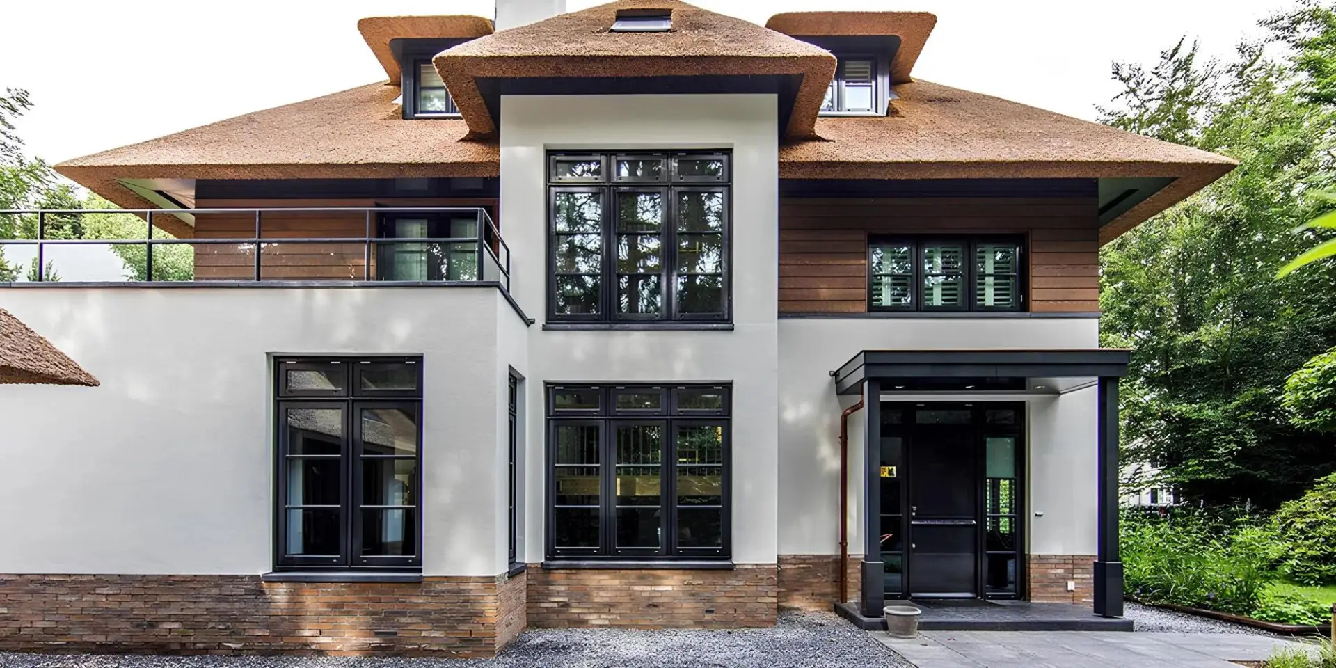 Allmax – Renovatie & Onderhoudsbedrijf Logo