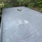 Complete Dakrenovatie Bitumen Garage Afbeelding 1