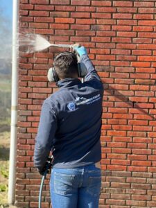 Dakreiniging en Gevelreiniging Nederland