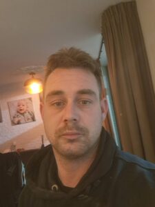 Voeg en Renovatiebedrijf MG