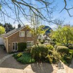 Renovatie Werkzaamheden aan het dak en zinken bakgoten Afbeelding 1