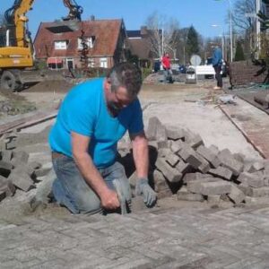 Bestratingsbedrijf B & L