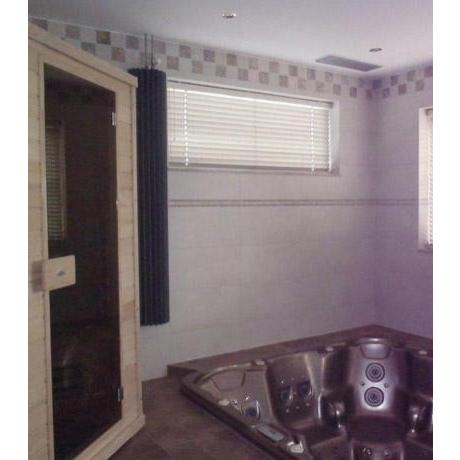 Sander van Hoek Tegelwerken Logo