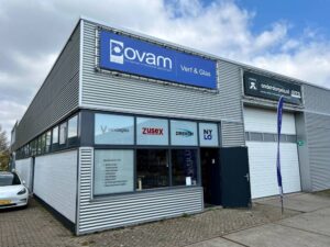 Dovam | Verf en Glas