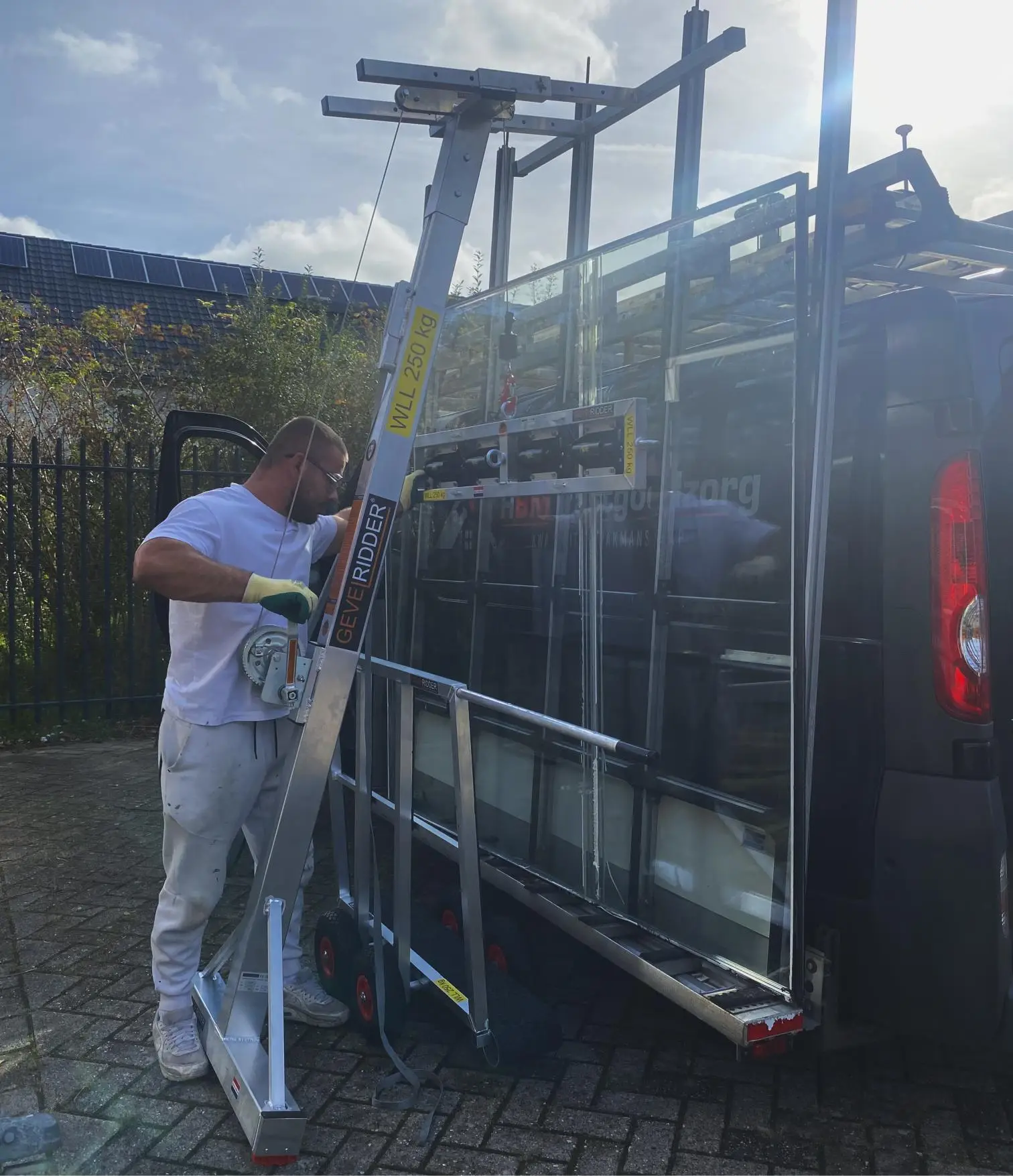 HBM Glasmeesters Logo