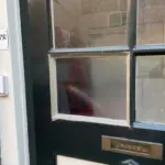 Herstel enkelsglas in stopverf Afbeelding 1